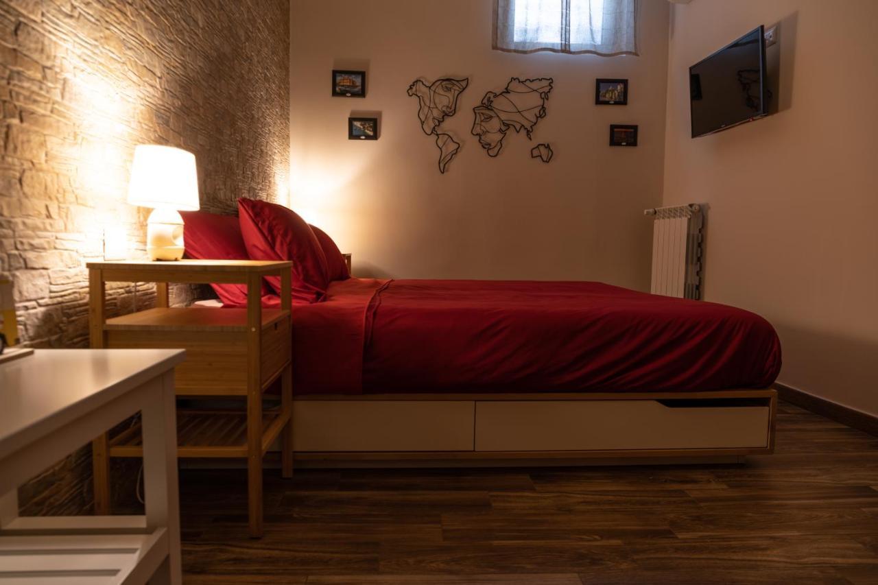 Tizzy Apartment & Rooms Bari Dış mekan fotoğraf