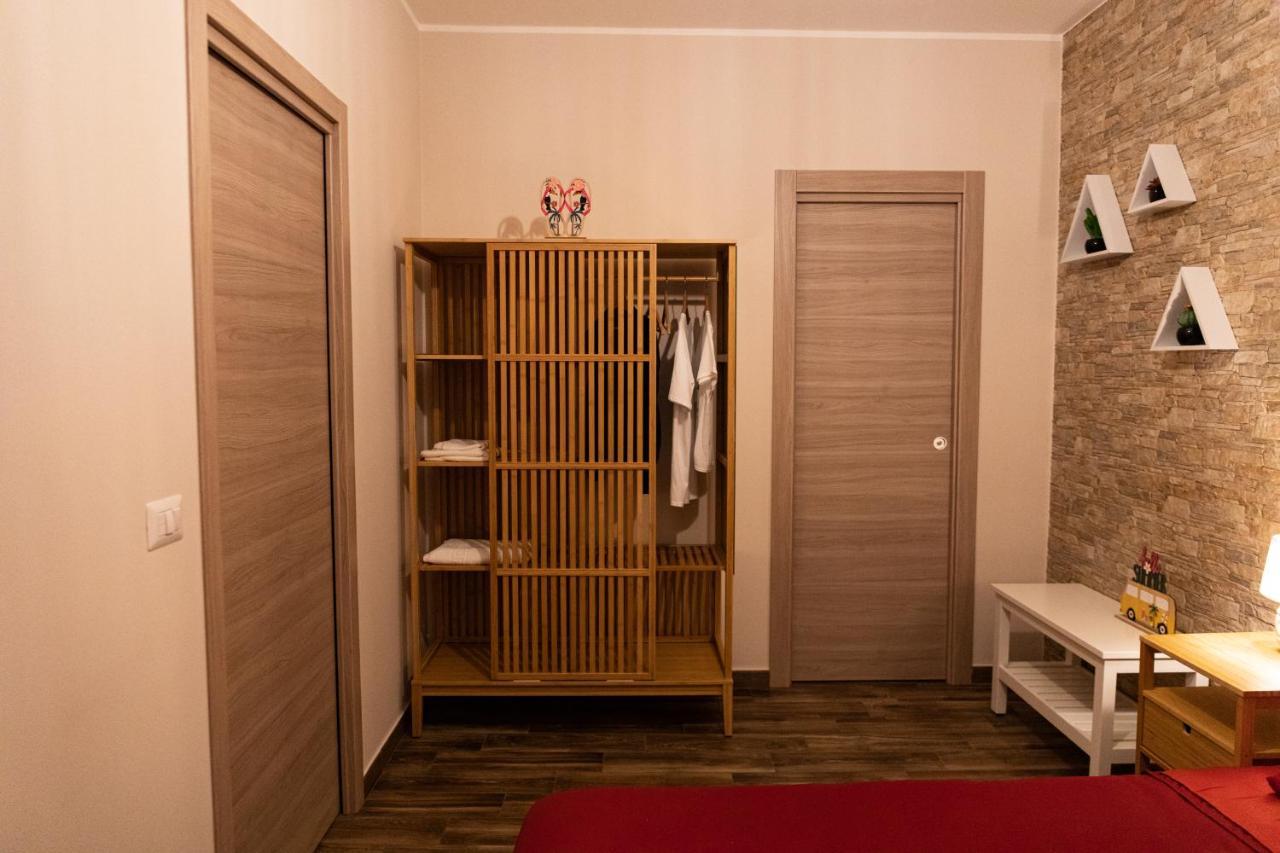 Tizzy Apartment & Rooms Bari Dış mekan fotoğraf